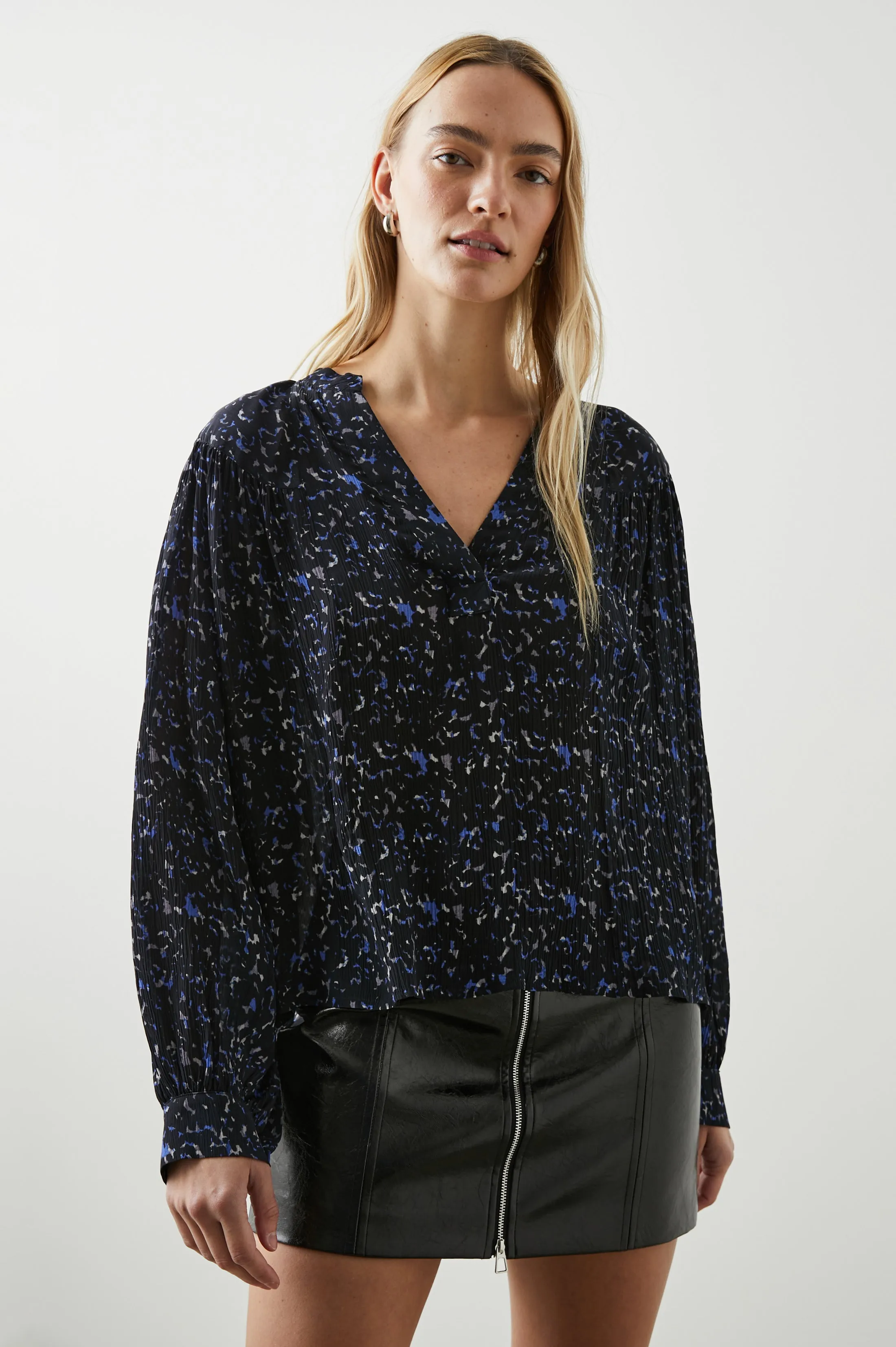 FABLE TOP - COBALT STATIC