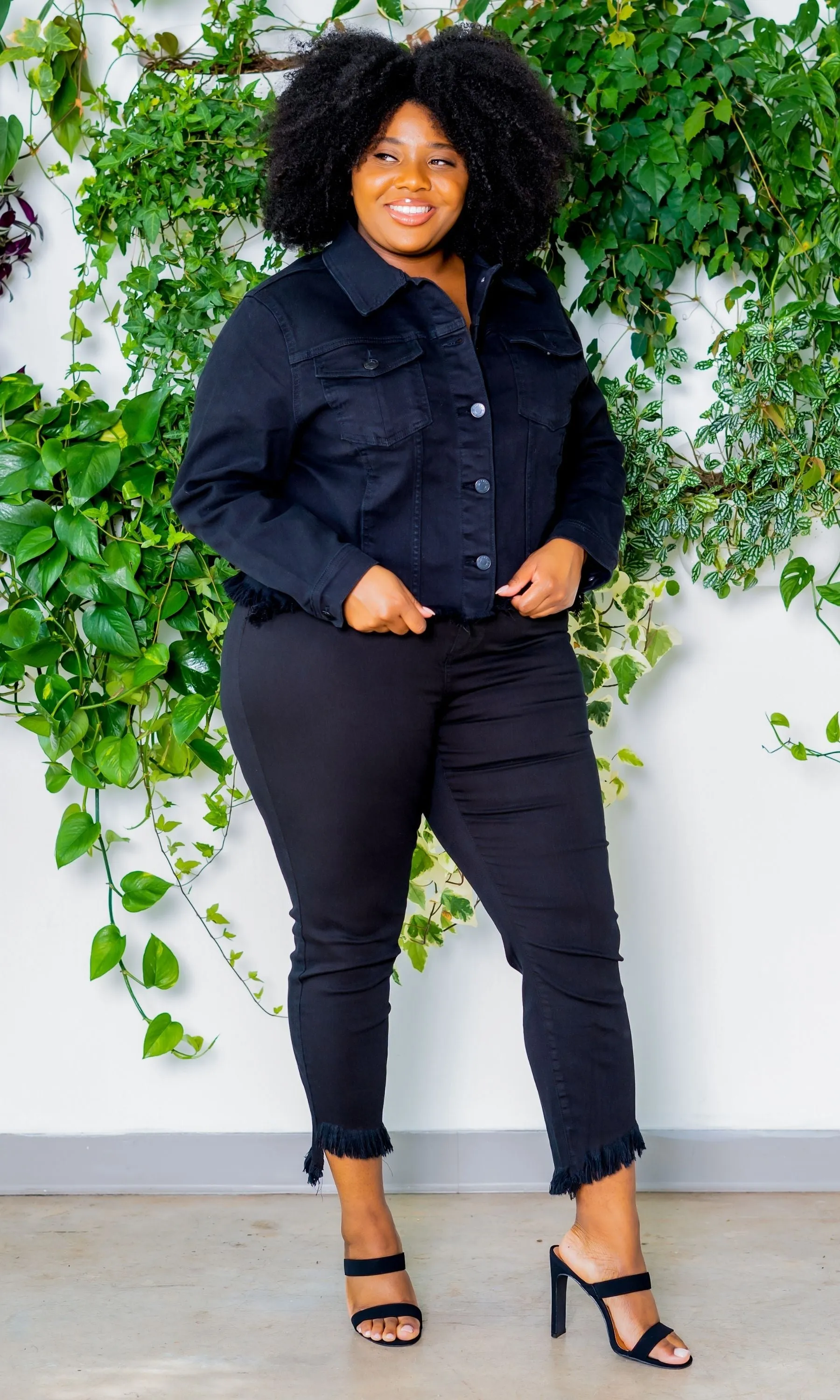 Fashionista | Distressed Denim Jacket Black FINAL SALE