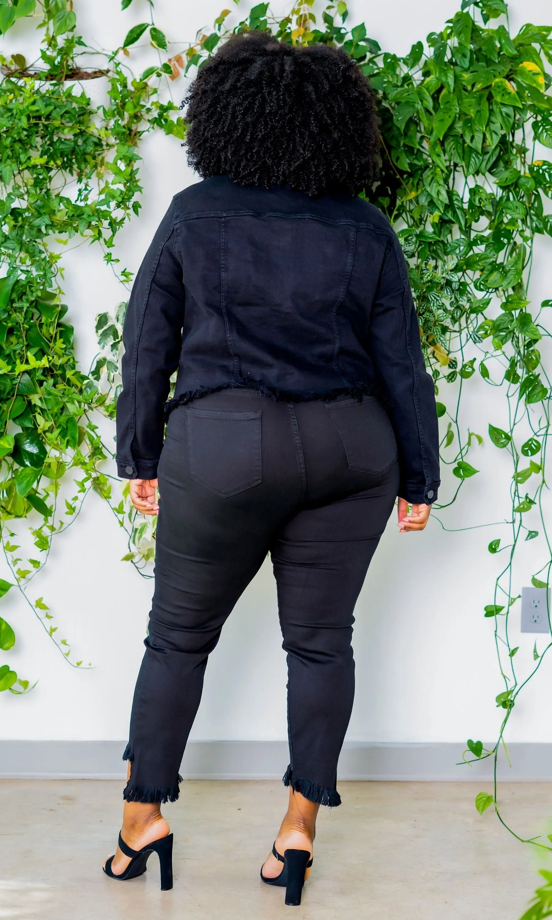 Fashionista | Distressed Denim Jacket Black FINAL SALE