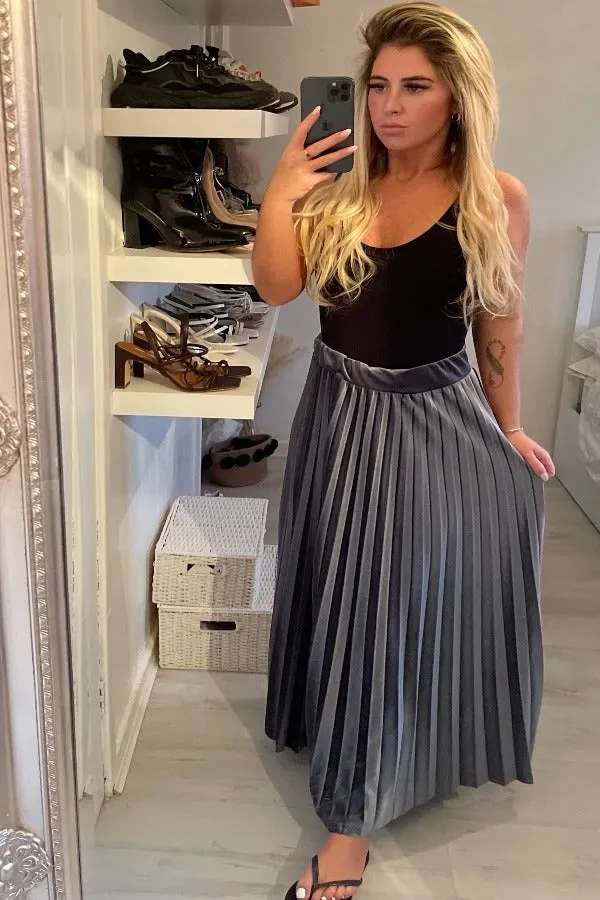 GREY PLEATED VELOUR MAXI SKIRT