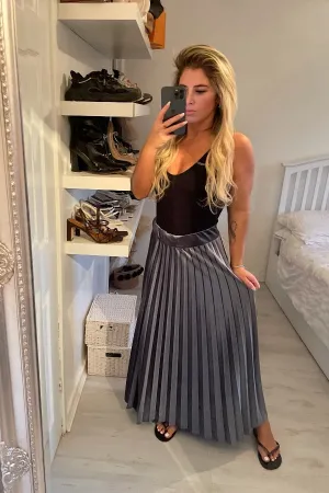 GREY PLEATED VELOUR MAXI SKIRT