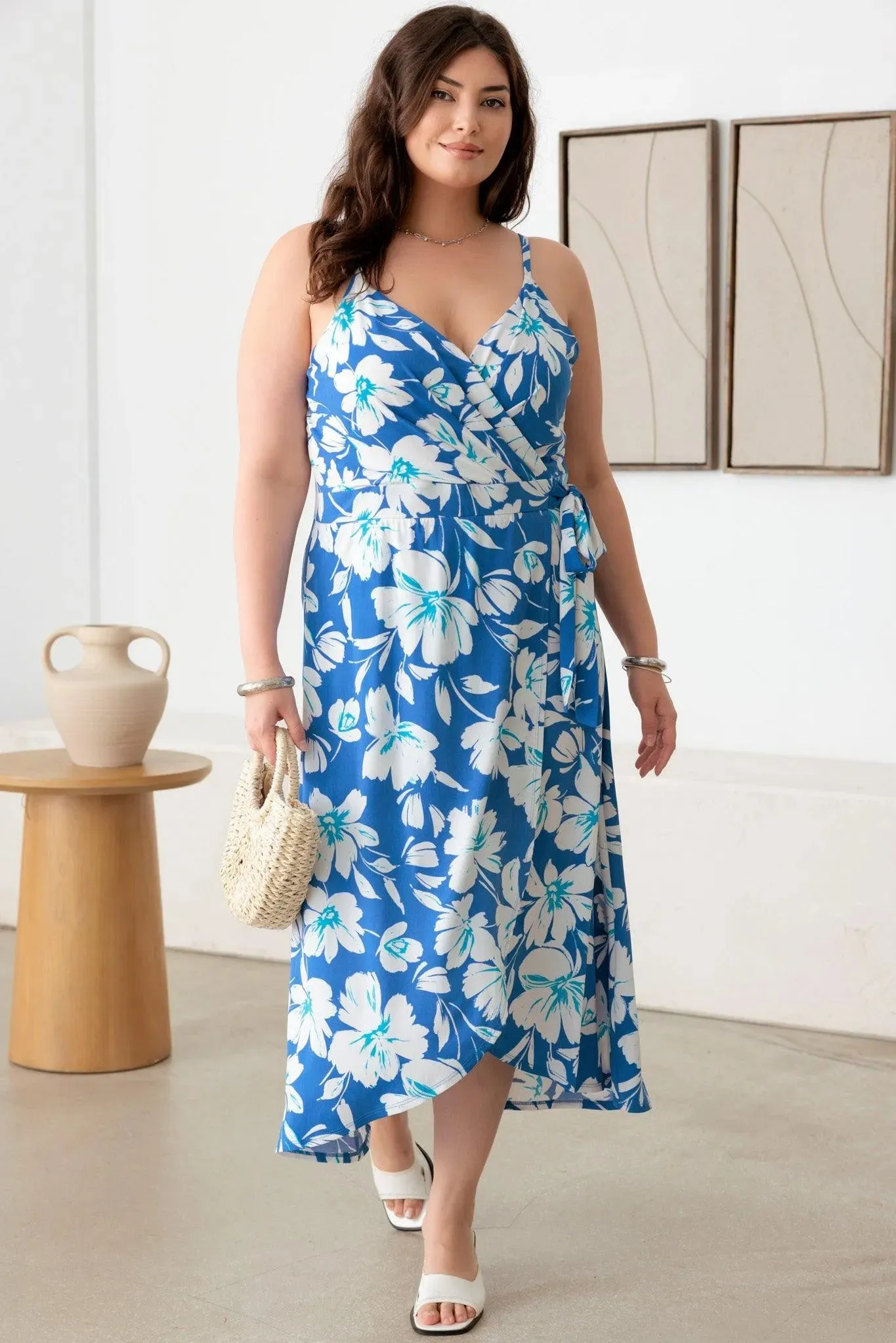 Plus Size Sleeveless Wrap Tie Band Midi Floral Dress