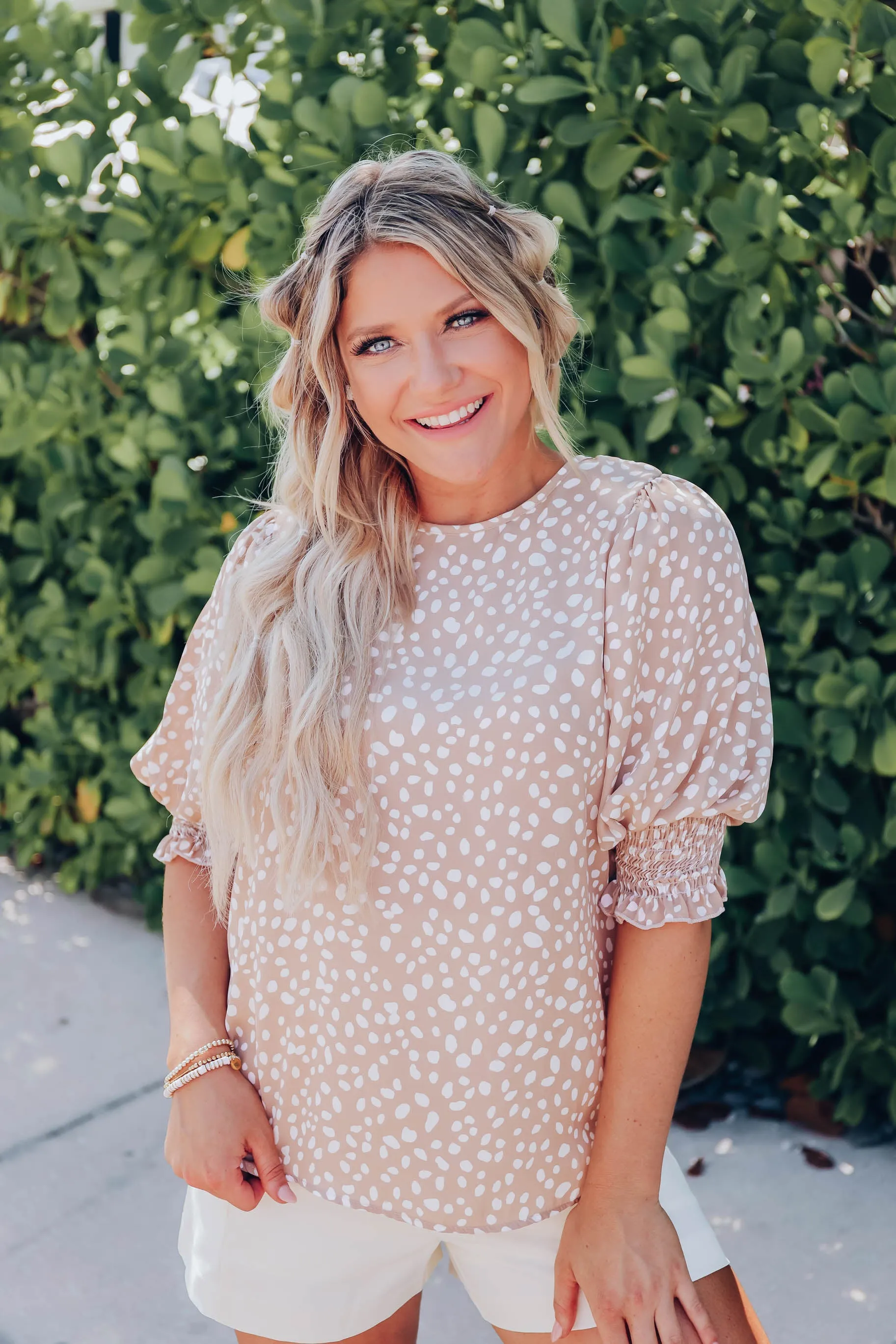 Rylee Smocked Sleeve Blouse - Taupe